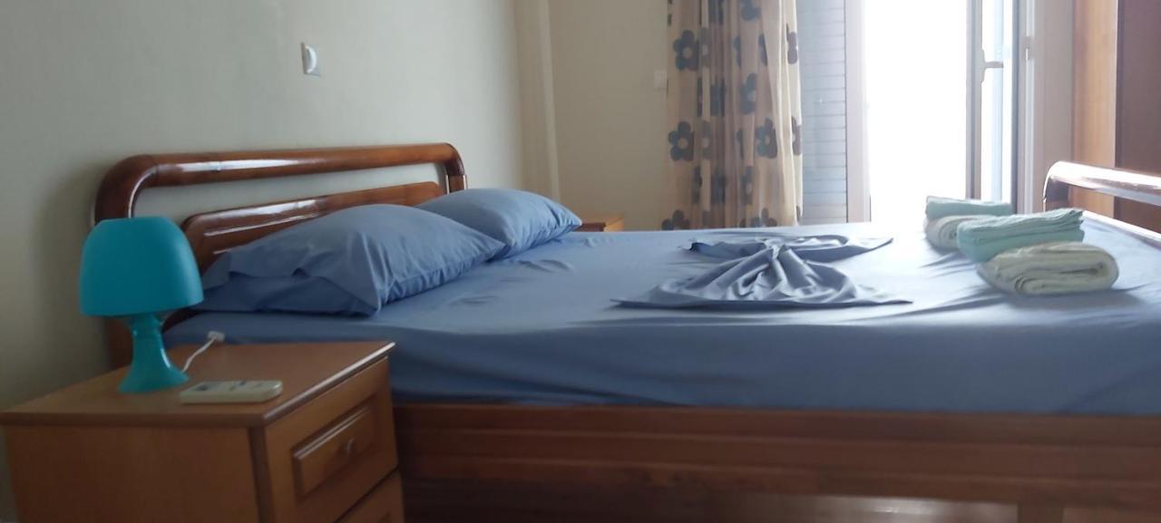 Magic Ionian Apartments & Rooms Химара Экстерьер фото