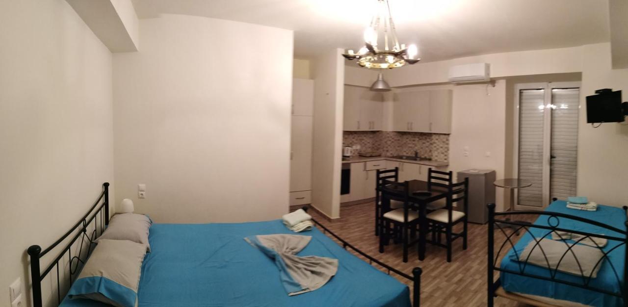 Magic Ionian Apartments & Rooms Химара Экстерьер фото
