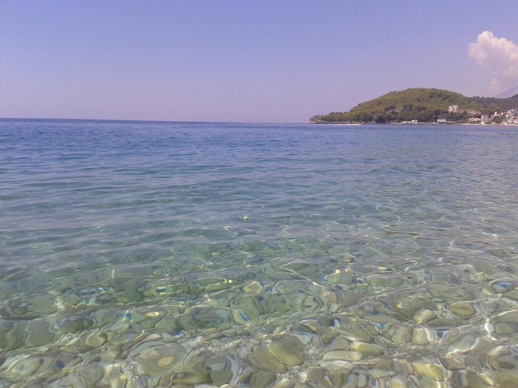 Magic Ionian Apartments & Rooms Химара Экстерьер фото